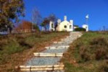 Ultimo tratto della Via Crucis verso la cappella Santa Maria